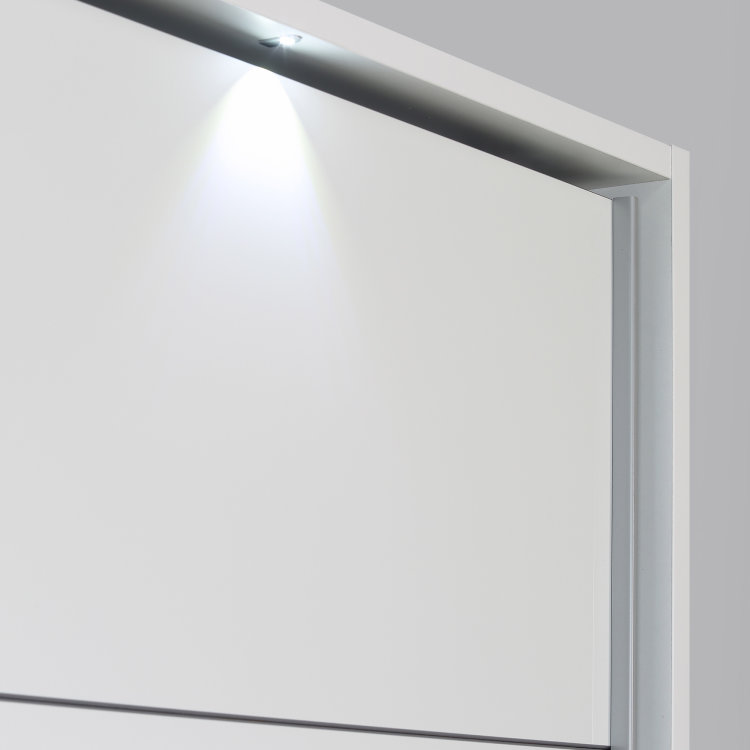 moderan klizni ormar Starlet plus 170 elegantnog dizajna s detaljem materijala i LED lampice