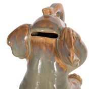 keramička figura slon detalj stražnje strane sa otvorom za kovanice