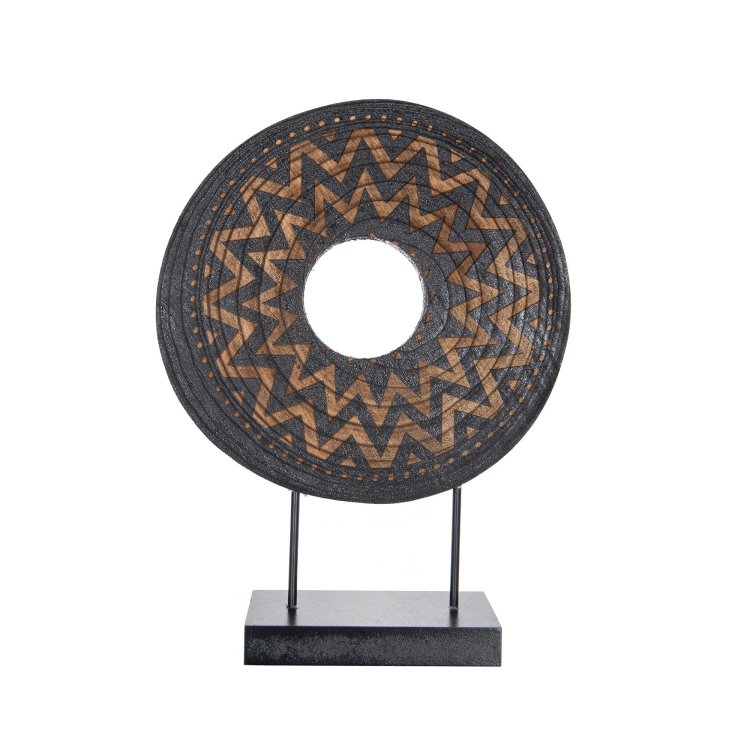 dekorativna figura disk crne boje sa smeđim uzorkom slikana s prednje strane