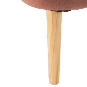klasična fotelja Sora s detaljem drvene nogice